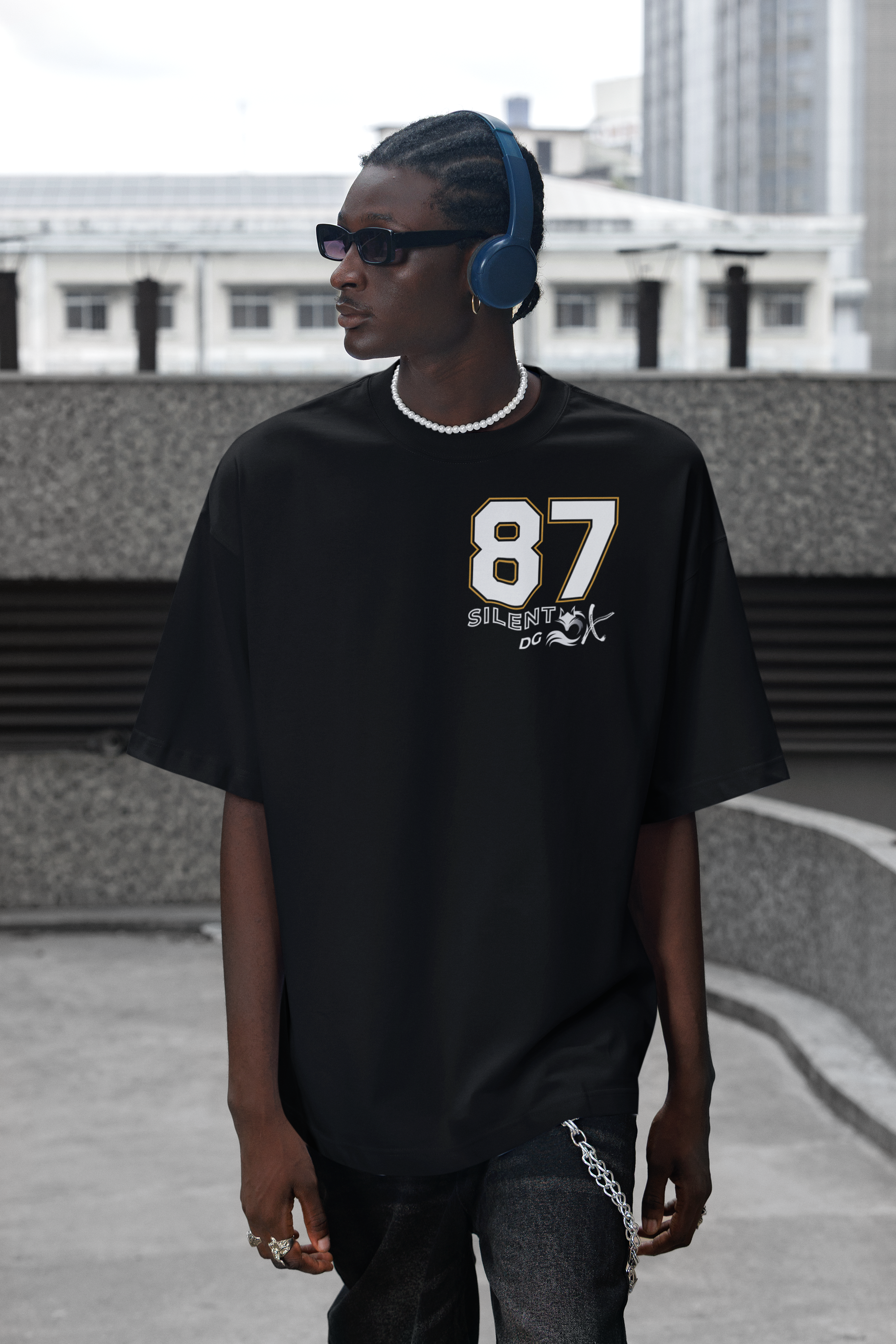Old School 80's Oversized Casual Streetwear - 87 Block Busted