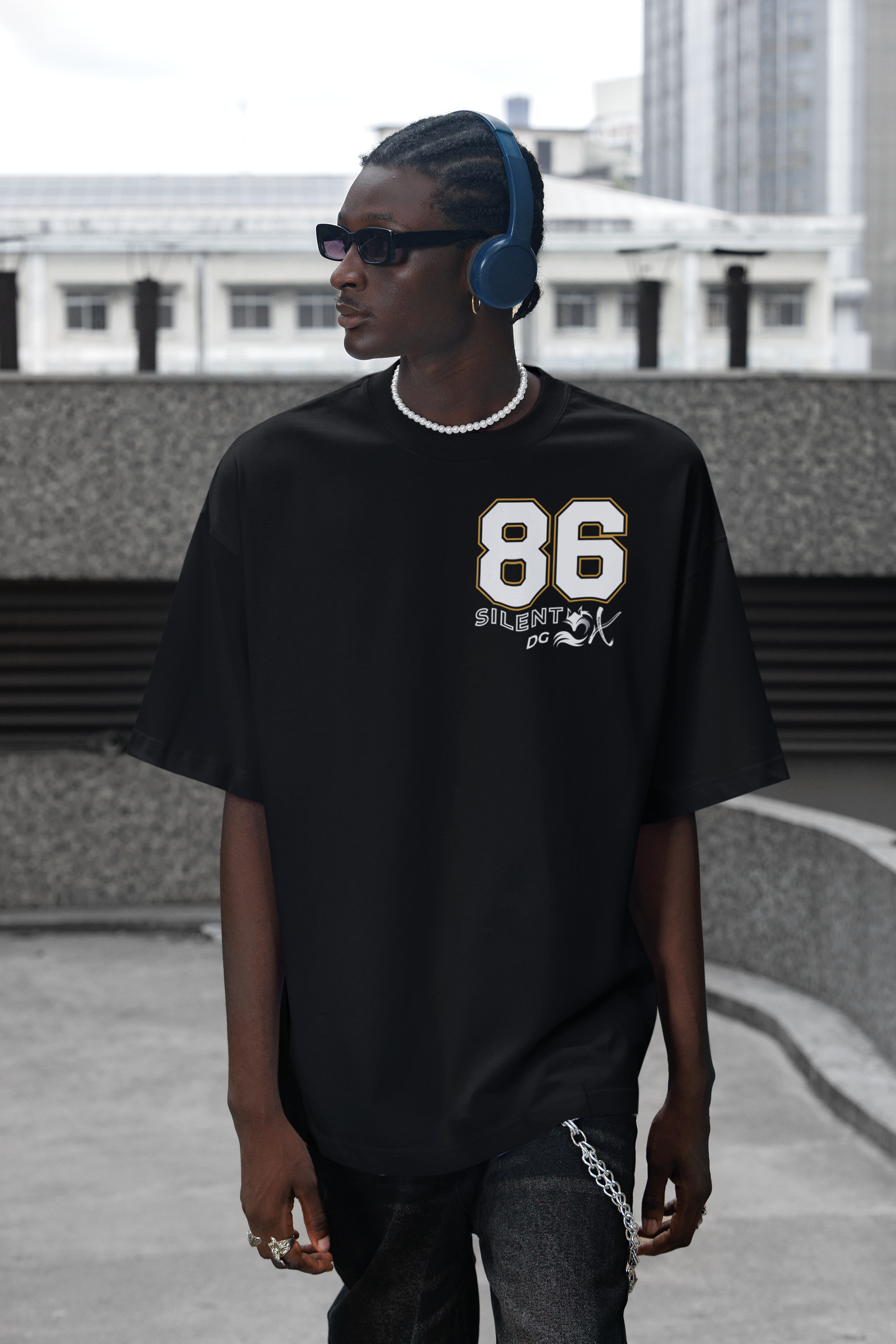 Old School 80's Oversized Casual Streetwear - 86 Rock Steady