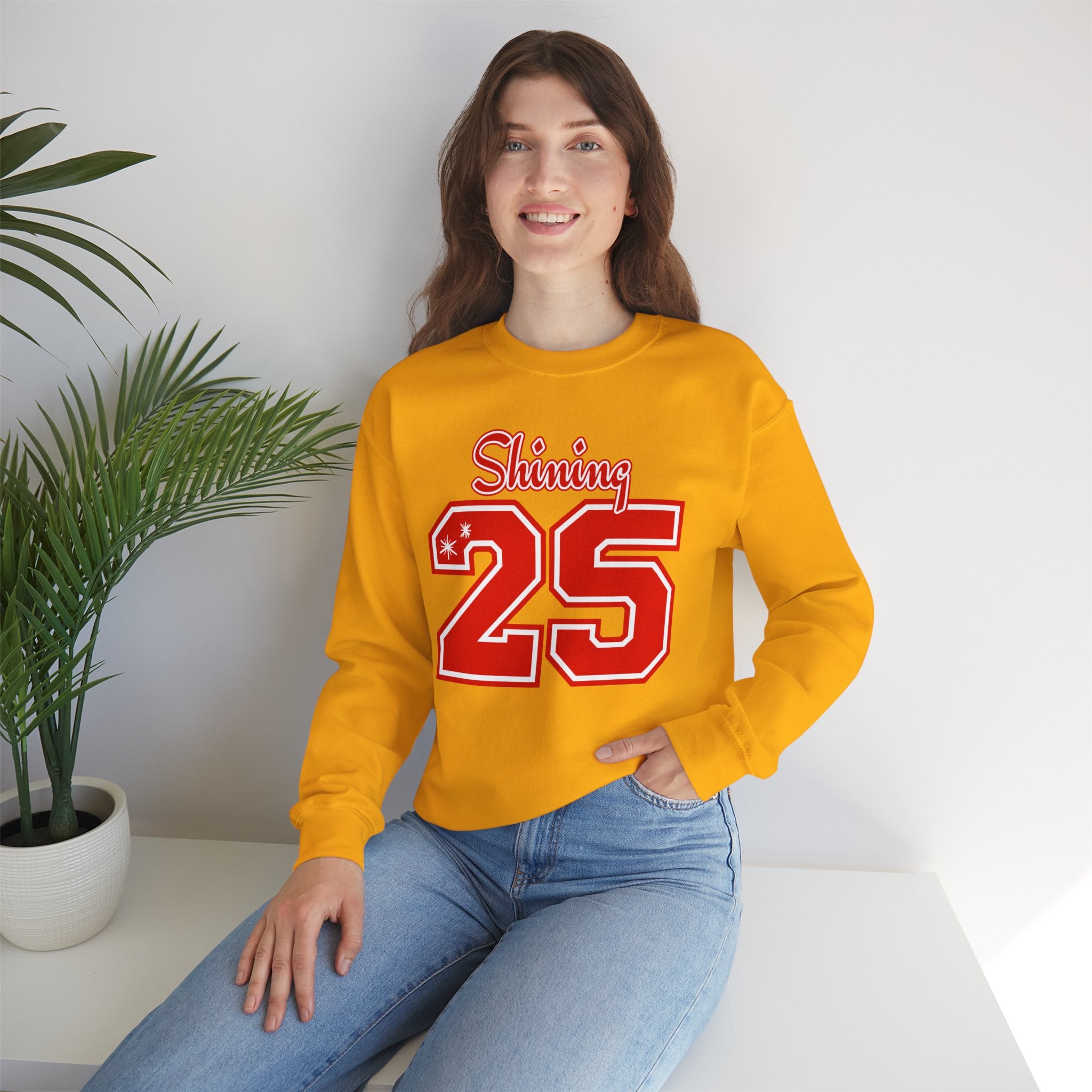 Christmas 2025 Sweatshirt - 25 Shining